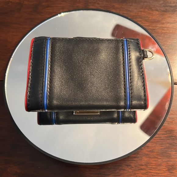 🏆MICHAEL KORS Whitney Small Rainbow Quilted Leather Chain Wallet - Picture 9 of 13